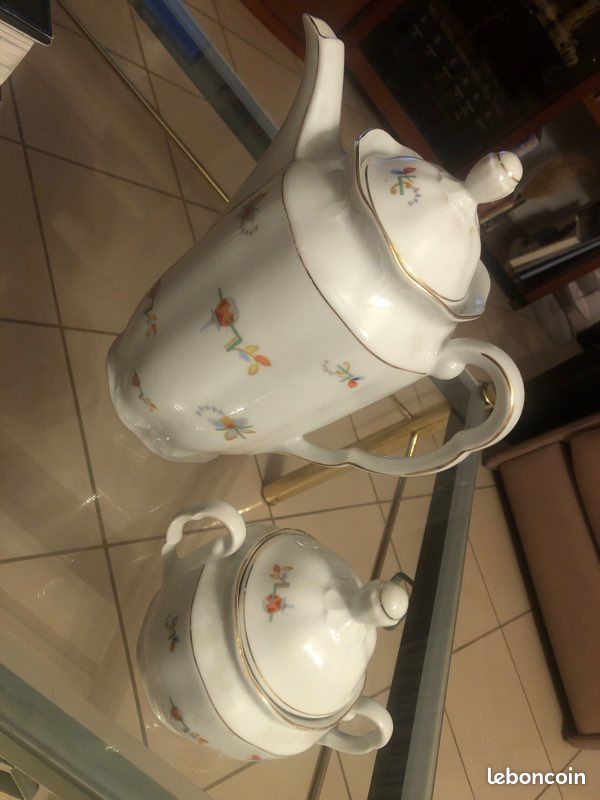 Cafetière et sucrier (image 1)