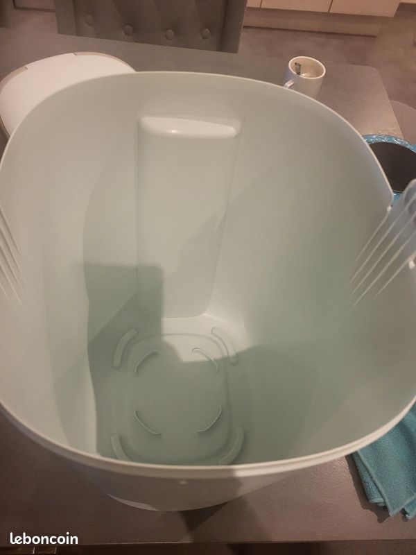 Poubelle à couche + 1 recharge (image 9)