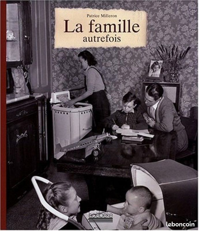Grand livre la famille autrefois (image 1)