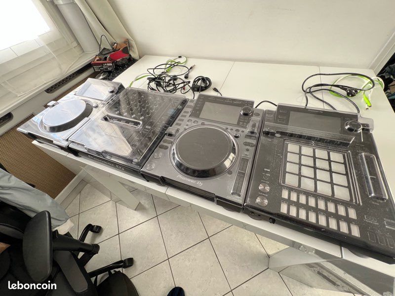 Cdj 2000 nexus 2 (image 1)