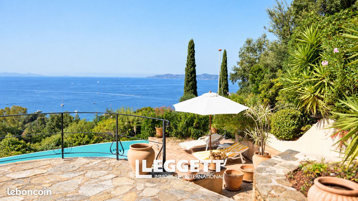 Maison 6 pièces 165 m² · à Le Lavandou · 165 m² · 3 000 000 €