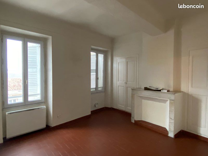 Appartement 2 pièces 34 m² · à Grasse · 34 m² · 574 €/mois