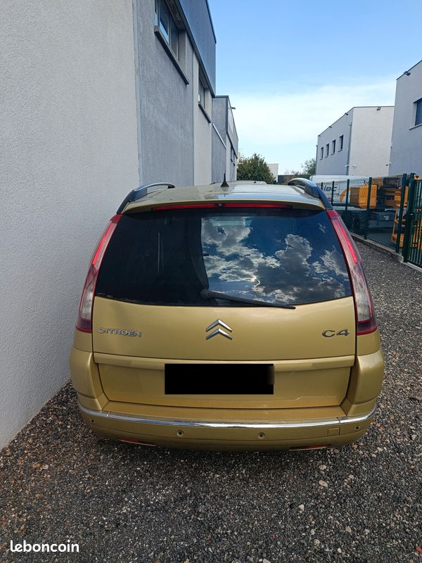 Citroën grand C4 Picasso (image 2)