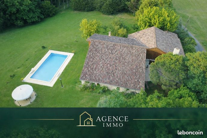 Propriété 8 pièces 253 m²