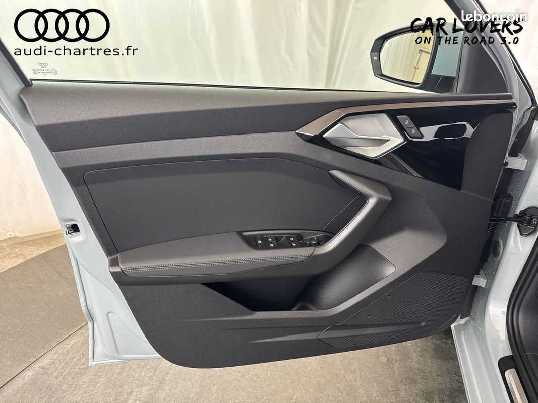 AUDI A1 Sportback 25 TFSI 95 ch S tronic 7 Design (image 15)