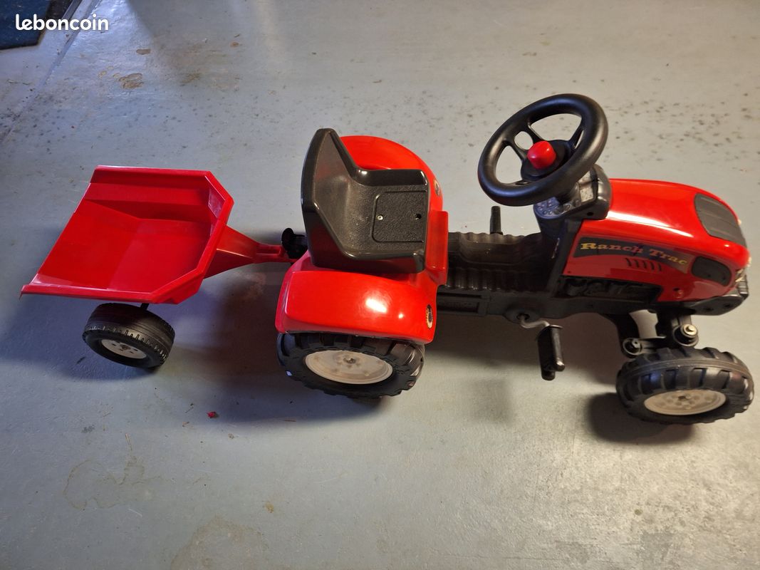 Pilsan Grand Tracteur Pédale Remorque XXL Rouge 95cm max 50kg Pilsan Grand Tracteur Pédale Remorque XXL Rouge 95cm max 50kg
