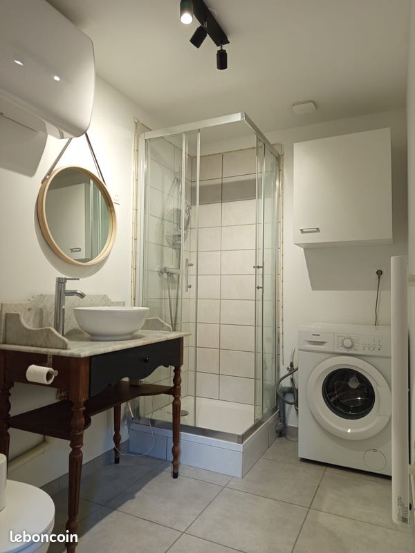 Appartement 2 pièces 48 m² · à Vals-les-Bains · 47,7 m² · 470 €