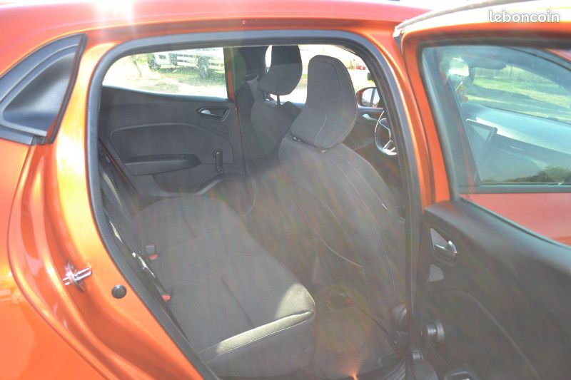 Renault CLIO V 1.5 BLUE DCI 85CH BUSINESS (image 7)