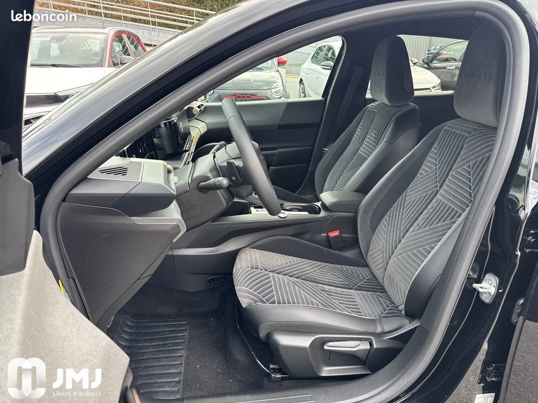 LANCIA Ypsilon 1.2 Ibrida 100ch eDCT6 LX (image 9)