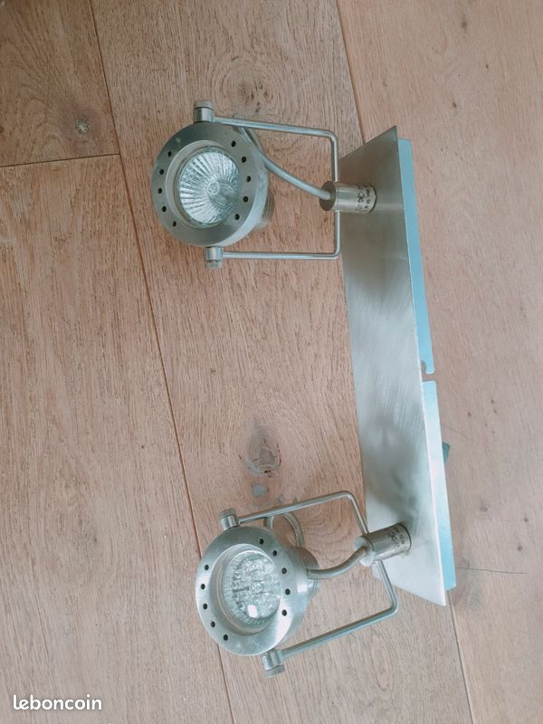 Plafonnier 2 spots orientables (image 1)