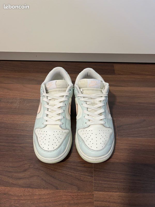 Nike Dunk Low Barely Green (image 2)
