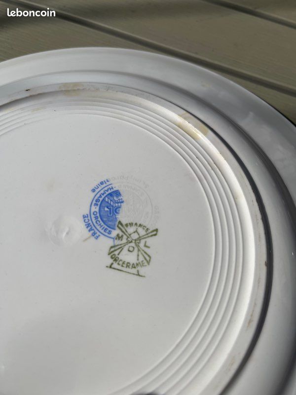 Plat st Amand porcelaine (image 2)