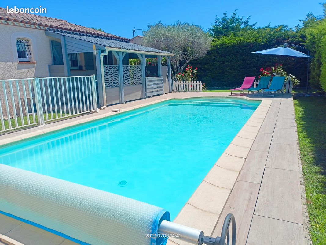 Maison avec grande piscine près de Nîmes (image 1)