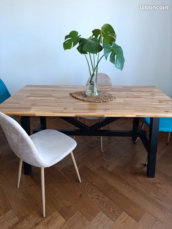 Table a manger 6pers acacia Ikea (image 1)