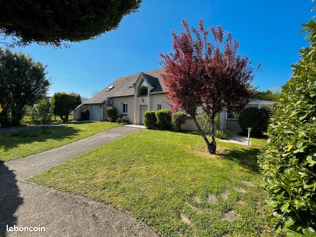 Maison 7 pièces 213 m² · à Auxerre · 213 m² · 429 000 €