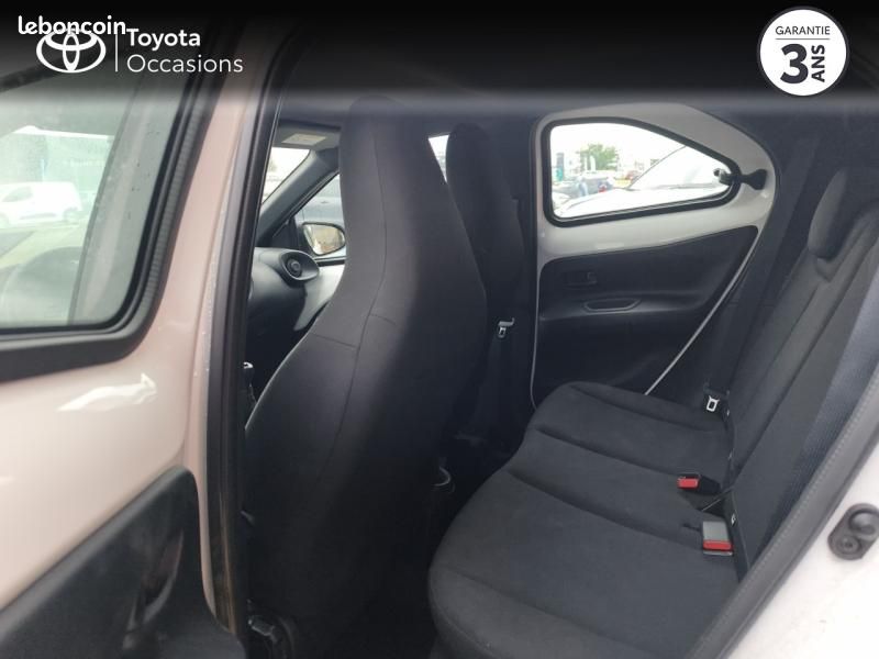 Toyota Aygo X 1.0 VVT-i 72ch Dynamic MY24 (image 12)