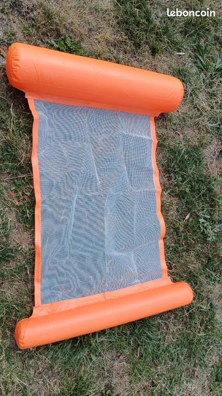 Matelas flottant avec filet (image 1)