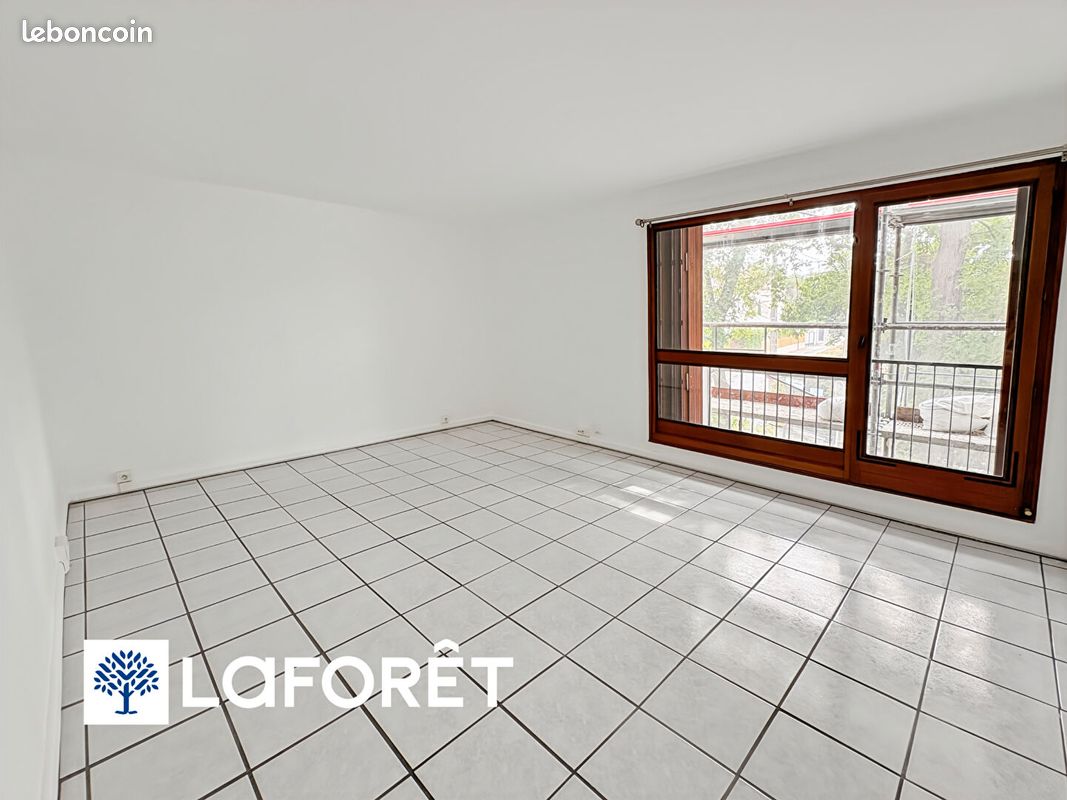 Appartement 2 pièces 57 m² · à Saint-Michel-sur-Orge · 57 m² · 840 €
