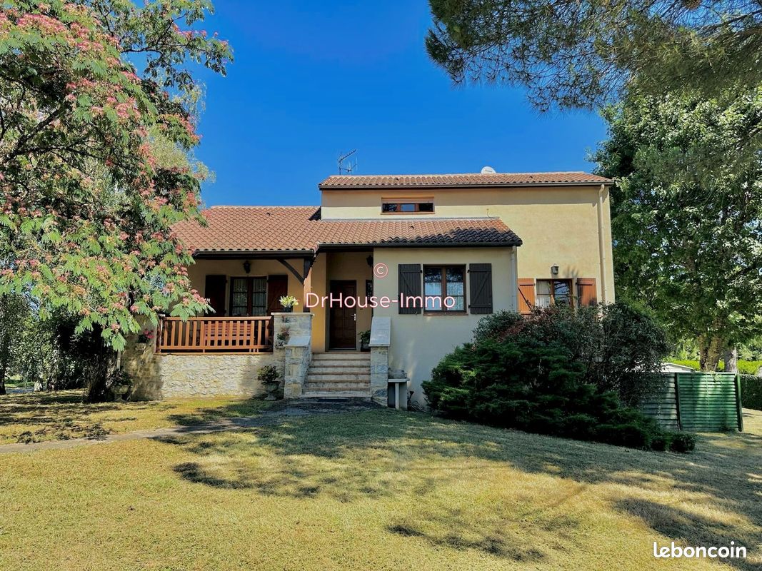 Maison 7 pièces 140 m² · à Pradines · 140 m² · 289 000 €