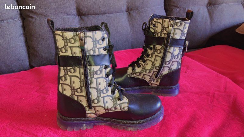 Bottines noires et blanche (image 2)