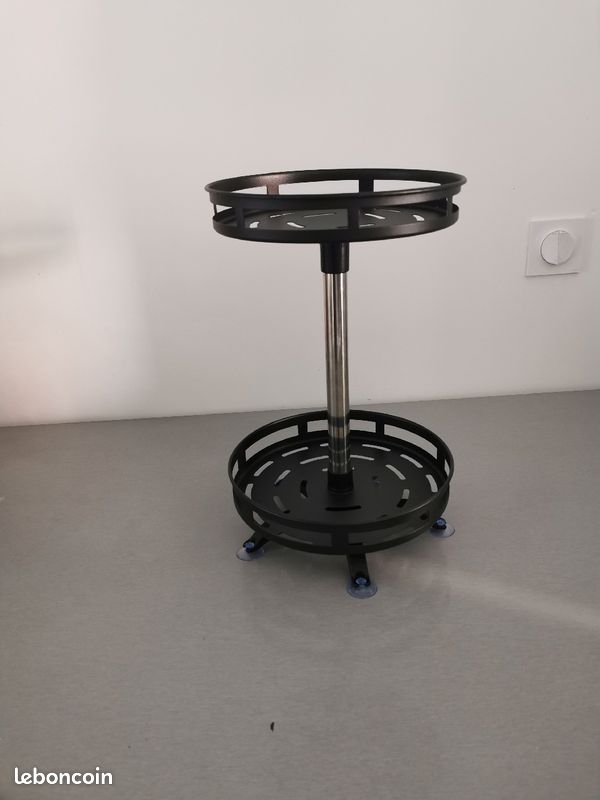 Tourniquet (image 1)