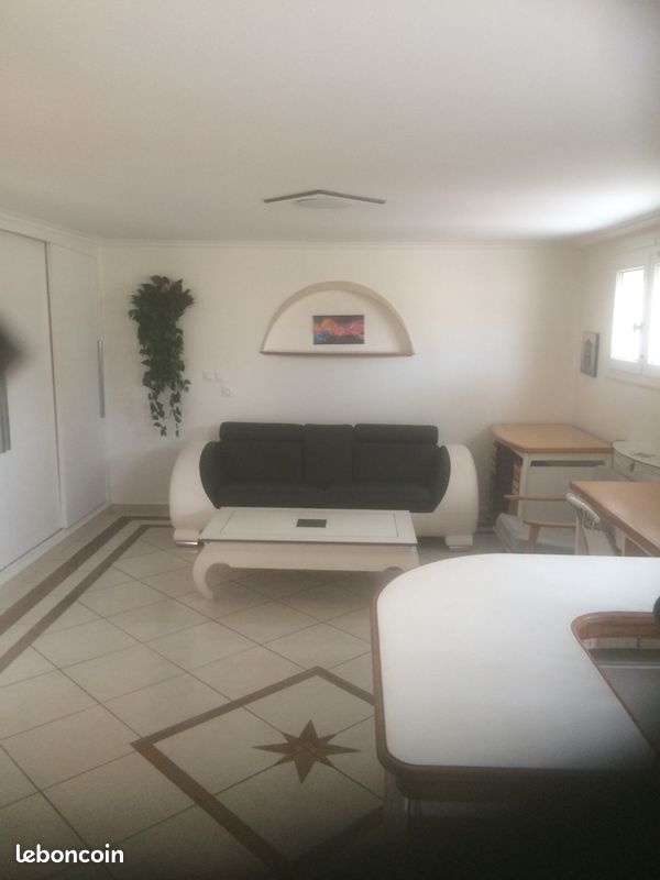Appartement 2 pièces 35 m² · à La Rochelle · 35 m² · 700 €/mois