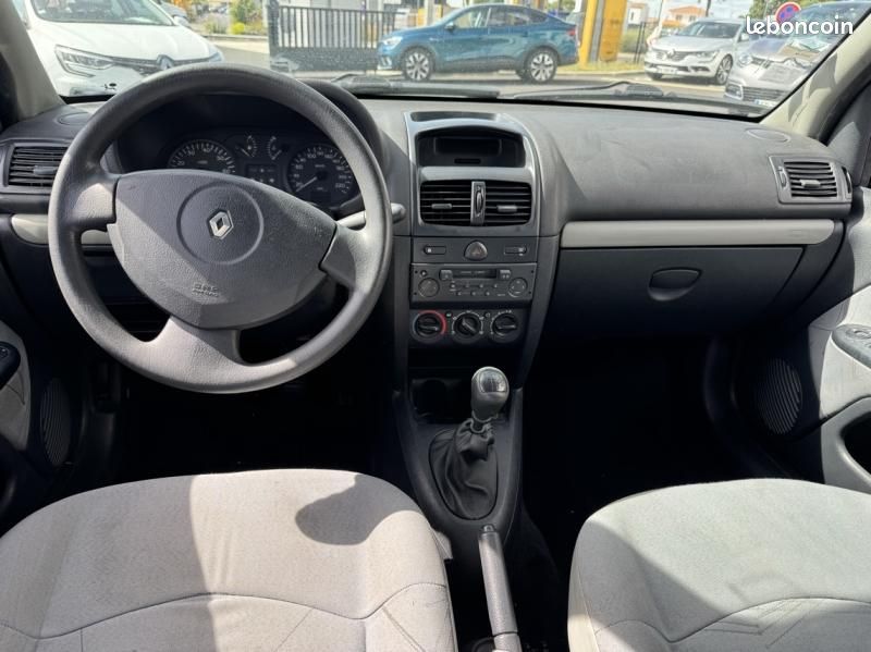 Renault Clio 1.5 dCi65 Authentique 5p (image 8)