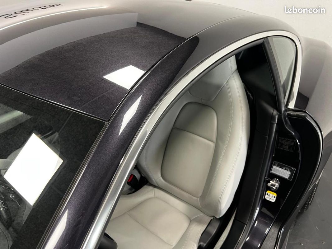 JAGUAR F.TYPE Coupé 3.0 V6 S 380ch - 1°main - 22000km - Peinture spéciale (reflet violet) - Suivi Jaguar (image 11)