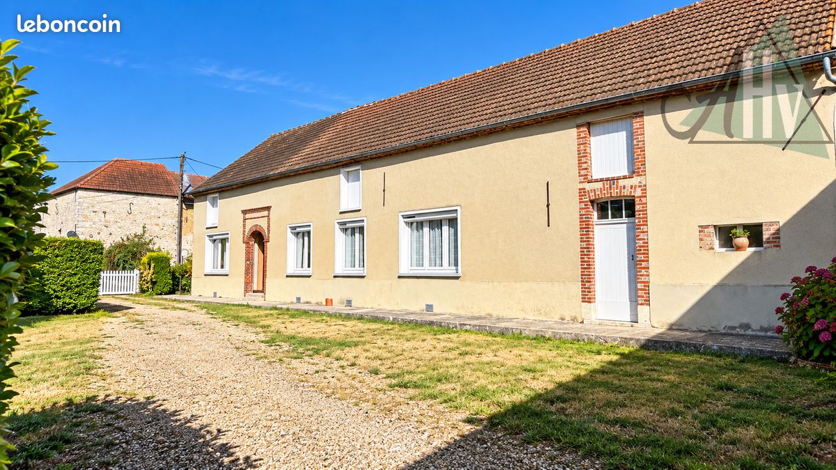 Maison 4 pièces 100 m² · à Jutigny · 100 m² · 176 550 €