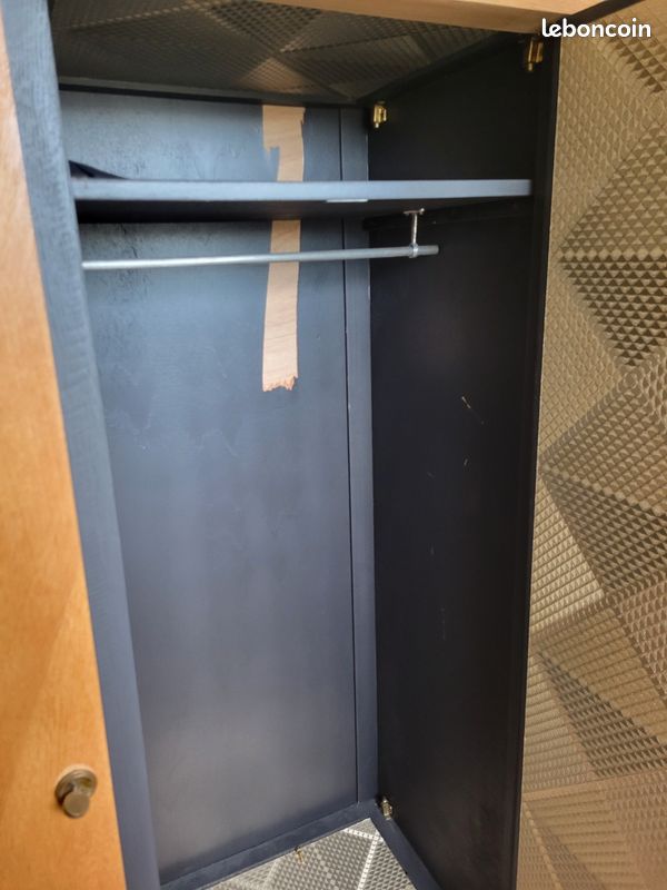 Armoire 3 portes (image 3)