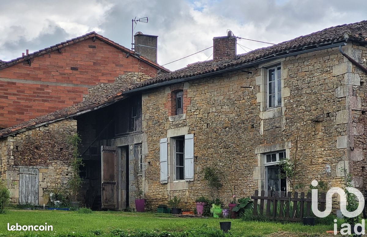 Maison 11 pièces 270 m² - Chatain 86250 (image principale 12)