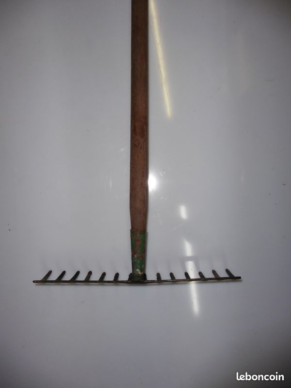 Outils de Jardinage Râteau (image 1)