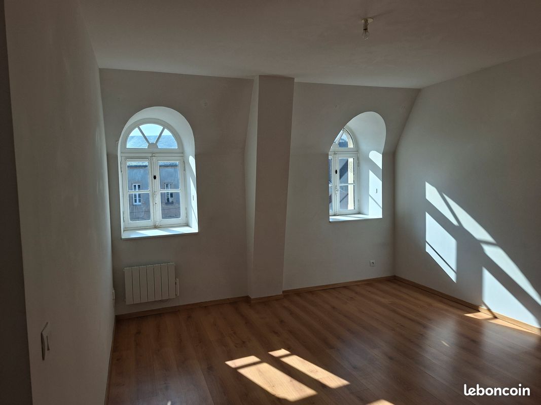 Appartement 2 pièces 44 m² · à Autun · 44 m² · 440 €/mois