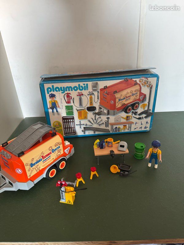 PLAYMOBIL (S355) RACING - Pilote Homme Noir Camion Rallye Dakar 4420