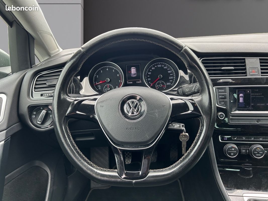 VOLKSWAGEN GOLF 1.2 TSI 85 BlueMotion Technology Edition Garantie 12 Mois (image 13)