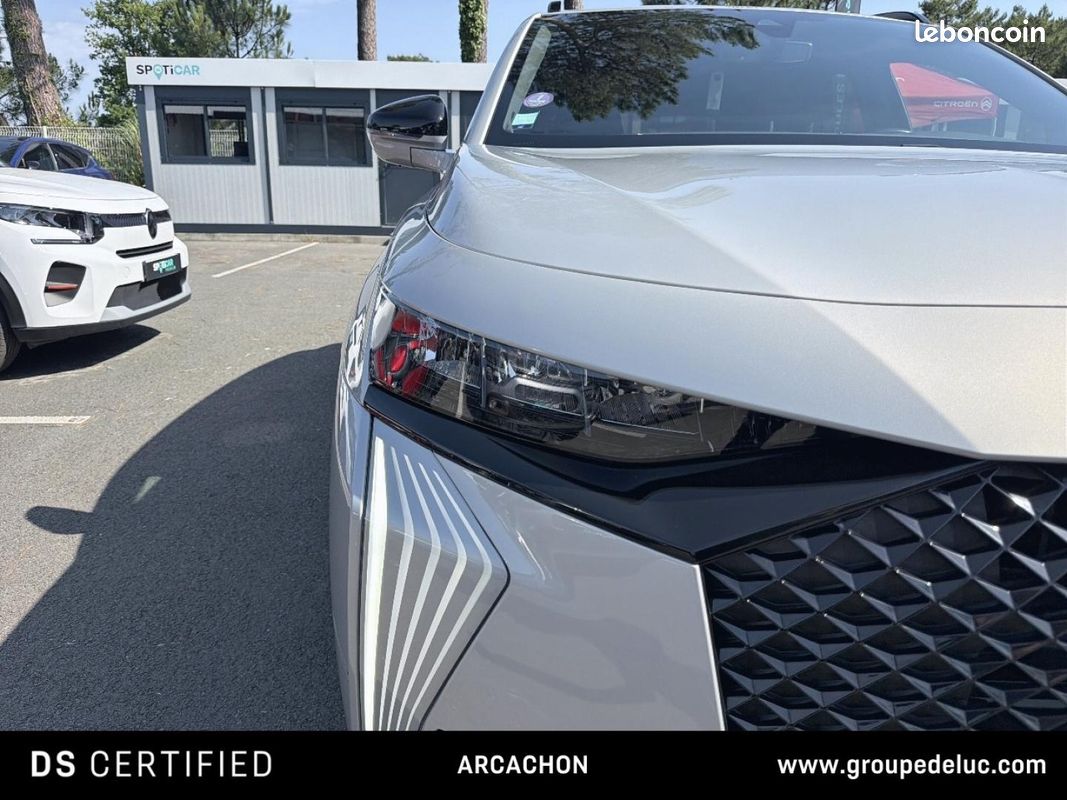 Ds DS 7 E-TENSE 4x4 300ch Performance Line (image 31)