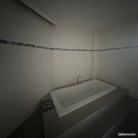 Duplex 6 pièces 250 m² — 12