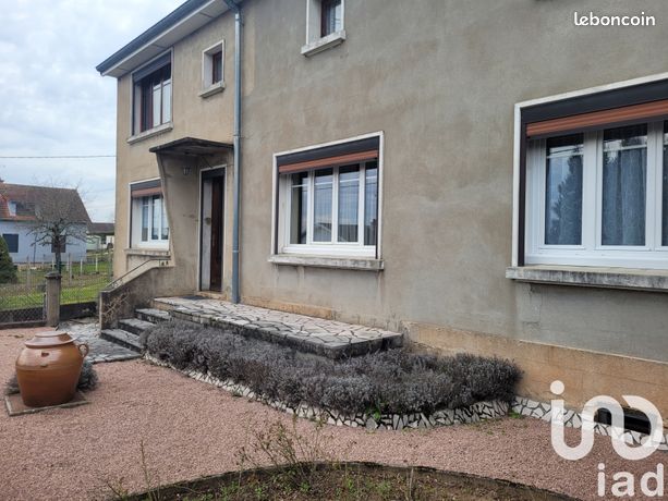 Propriété 6 pièces 122 m²