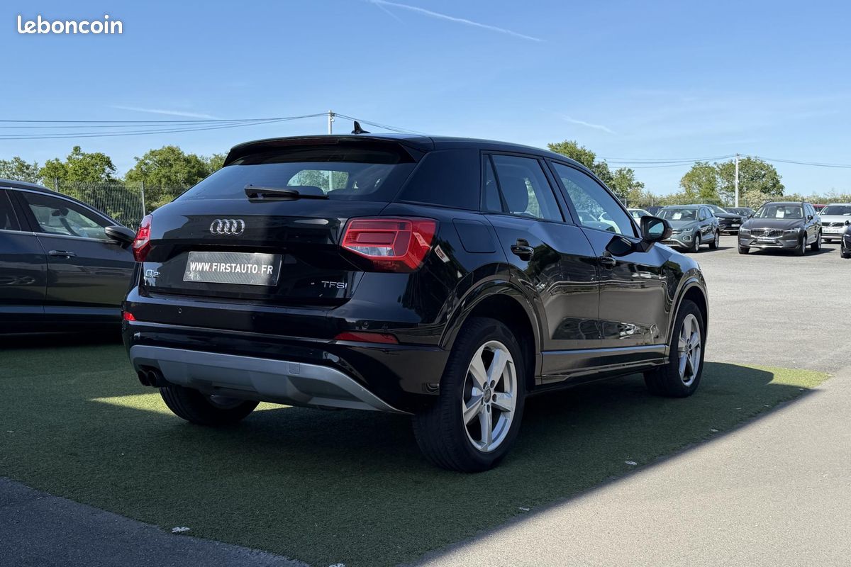 Audi q2 1.4 tfsi bva essence 150 s tronic sport suv premium (image 5)