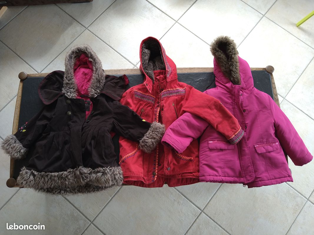 Lot de 3 manteaux fille enfant (image 1)