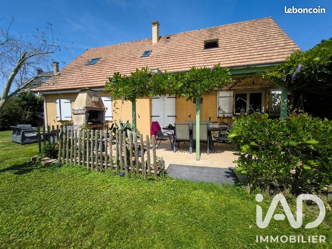 Maison 6 pièces 155 m² · à Pont-Audemer · 155 m² · 299 000 €