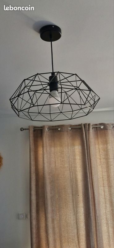 Lot de 2 suspensions luminaires métal noir – style industriel (image 1)