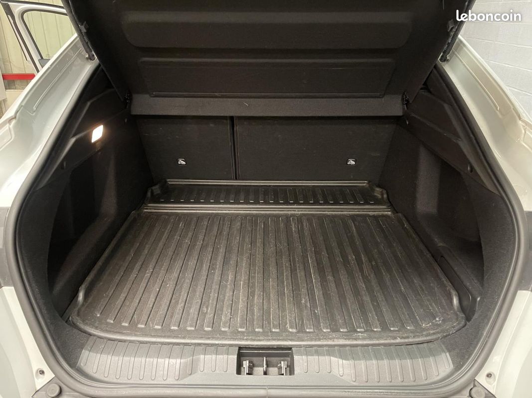 Renault arkana 1.6 e-tech 145 esprit alpine bva (image 16)