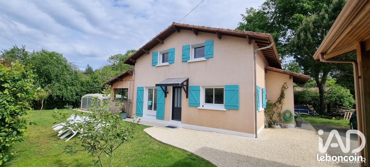 Maison 4 pièces 108 m² · à Salles · 108 m² · 1 500 €/mois