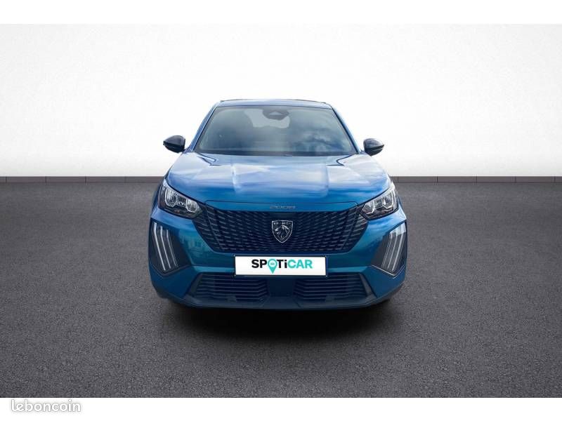 Peugeot 2008 Hybrid 145 e-DCS6 Business (image 2)