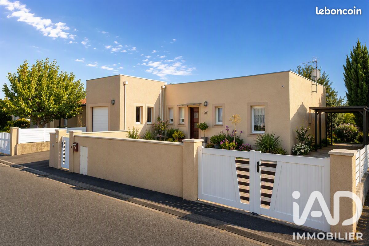 Maison 4 pièces 101 m² · à Chauray · 101 m² · 299 900 €