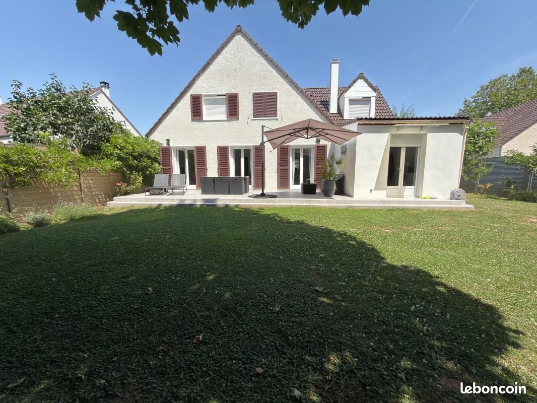 Maison 6 pièces 144 m² · à Claye-Souilly · 144 m² · 519 000 €