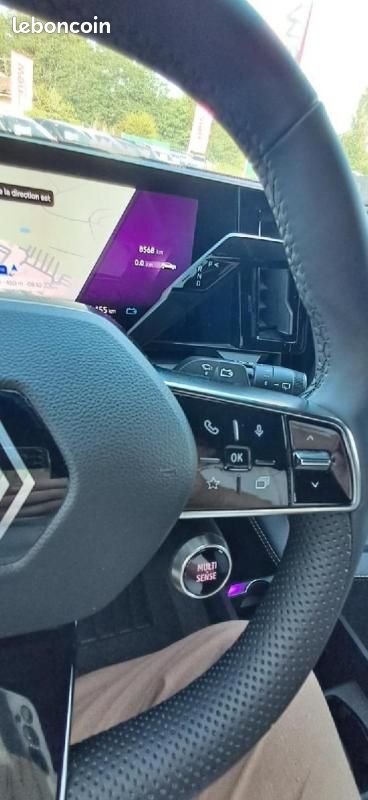 Renault Mégane E-TECH 220 AUTONOMIE CONFORT-24 TECHNO (image 17)