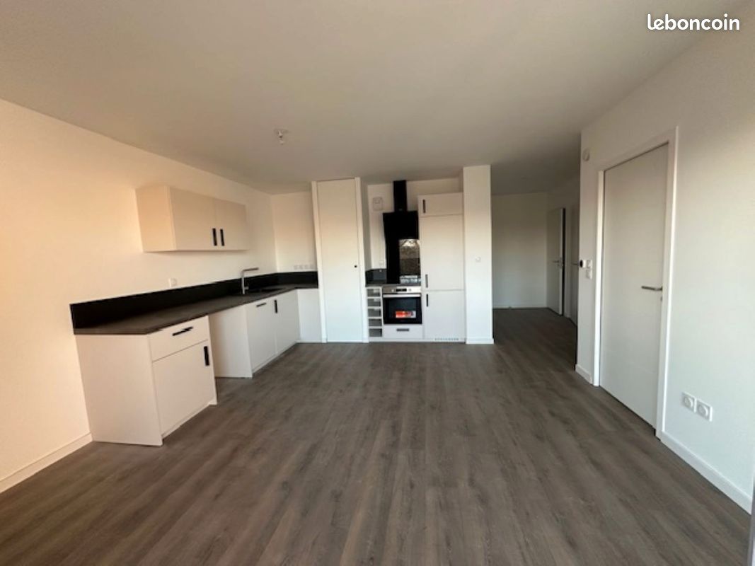 Appartement 2 pièces 44 m² · à Marcq-en-Baroeul · 44 m² · 990 €