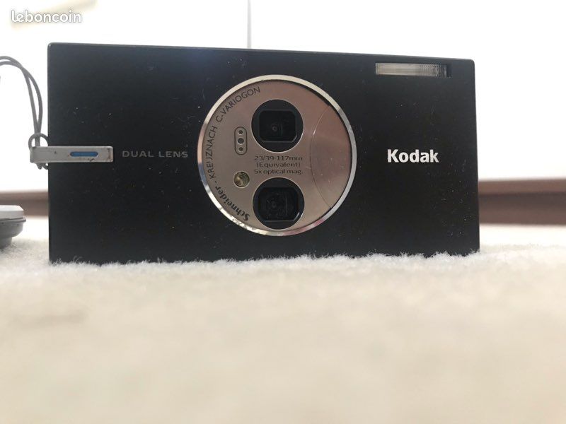 Kodak PIXPRO FZ45 Friendly Zoom Appareil Photo Numérique Full HD 16MP (Noir) avec Carte Mémoire